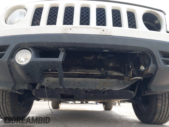 2015 Jeep Patriot Sport with VIN 1C4NJRBB0FD279697, listed as a IAAI auction lot 42523925 with 103,192 mi miles and . Bid and sale history available at DreamBid. Image 6.