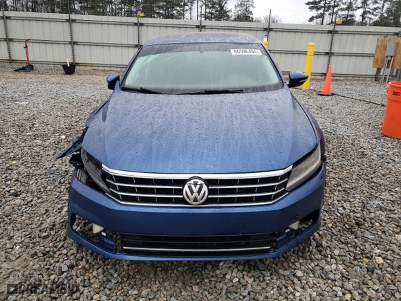 2016 Volkswagen Passat 1.8T SE w/Technology with VIN 1VWBS7A36GC029769, listed as a Copart auction lot 86596494 with 164,606 mi miles and Salvage Title. Bid and sale history available at carsss.com. Image 5.