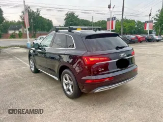 2021 Audi Q5 Premium z VIN WA1AAAFY8M2003513, wystawiony jako Copart lot #59569575 z przebiegiem 87 242 mil mil oraz Czysty tytuł • Clean title. Historia ofert i sprzedaży dostępna na DreamBid. Obrazek 3.