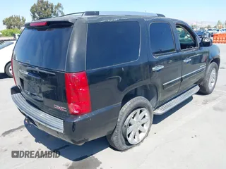 2007 GMC Yukon Denali z VIN 1GKFK63877J285149, wystawiony jako IAAI lot #42418510 z przebiegiem 140 863 mil mil oraz . Historia ofert i sprzedaży dostępna na DreamBid. Obrazek 4.