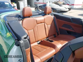 2023 BMW M4 Competition xDrive с VIN WBS33BA01PCM29504, выставлен на аукционе IAAI как лот 41914359 с пробегом 17 618 миль миль и . История ставок и продаж доступна на DreamBid. Изображение 8.