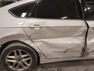 2014 Ford Fusion SE with VIN 3FA6P0H72ER389454, listed as a IAAI auction lot 41148513 with Not Provided miles and . Bid and sale history available at DreamBid. Image 6.