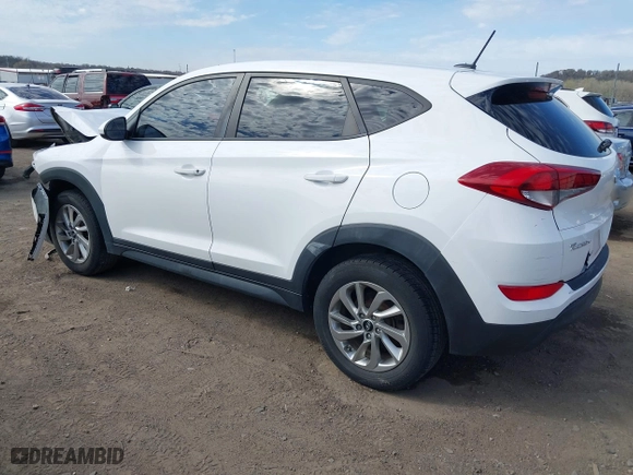 2016 Hyundai Tucson SE with VIN KM8J23A46GU224048, listed as a IAAI auction lot 41860584 with 137,938 mi miles. Bid and sale history available at carsss.com. Image 3.