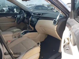 2016 Nissan Rogue SL with VIN 5N1AT2MT6GC836265, listed as a IAAI auction lot 41942784 with 58,923 mi miles. Bid and sale history available at carsss.com. Image 5.