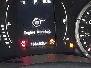 2016 Jeep Renegade Latitude with VIN ZACCJBBT5GPD37944, listed as a IAAI auction lot 41441463 with 103,429 mi miles. Bid and sale history available at carsss.com. Image 16.
