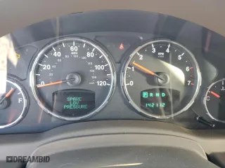 2009 Jeep Liberty Limited with VIN 1J8GN58K79W549037, listed as a Copart auction lot 87963395 with 142,112 mi miles and Clean Title. Bid and sale history available at carsss.com. Image 9.