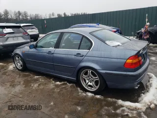 2002 BMW 3 Series 330i with VIN WBAEV53482KM01948, listed as a Copart auction lot 44892145 with 181,954 mi miles and Salvage Title. Bid and sale history available at carsss.com. Image 2.