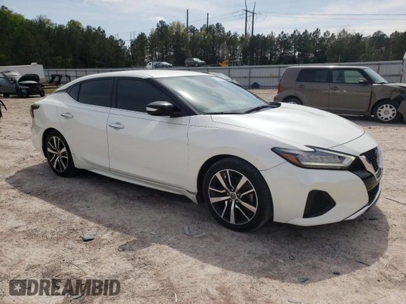 2021 Nissan Maxima SV z VIN 1N4AA6CV2MC515622, wystawiony jako Copart lot #52722315 z przebiegiem 27 807 mil mil oraz Szkoda całkowita • Salvage title. Historia ofert i sprzedaży dostępna na DreamBid. Obrazek 4.