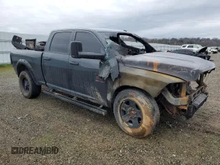 2015 Ram 2500 Tradesman z VIN 3C6UR5CL1FG504790, wystawiony jako Copart lot #45208565 z przebiegiem Nie podano mil oraz Nie do naprawy • Non repairable. Historia ofert i sprzedaży dostępna na DreamBid. Obrazek 4.