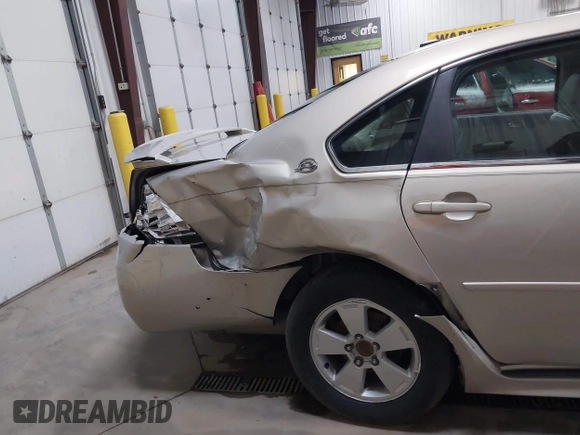 2009 Chevrolet Impala LT with VIN 2G1WT57K391188819, listed as a IAAI auction lot 41934884 with 139,682 mi miles and . Bid and sale history available at DreamBid. Image 6.
