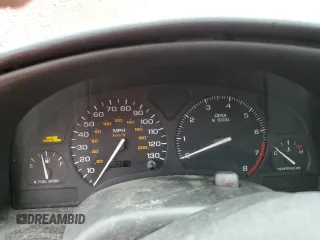 2000 Saturn SC with VIN 1G8ZY1276YZ157243, listed as a Copart auction lot 52509885 with 102,215 mi miles and Salvage Title. Bid and sale history available at carsss.com. Image 9.