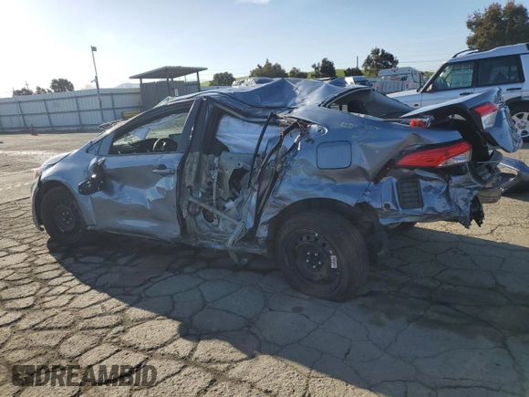 2021 Toyota Corolla LE with VIN 5YFEPMAE4MP267852, listed as a Copart auction lot 49284315 with 27,157 mi miles and Salvage Title. Bid and sale history available at DreamBid. Image 2.