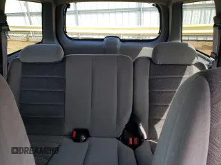 2000 Ford Explorer XLT z VIN 1FMZU73E9YZC08330, wystawiony jako Copart lot #50385865 z przebiegiem 157 065 mil mil oraz Szkoda całkowita • Salvage title. Historia ofert i sprzedaży dostępna na DreamBid. Obrazek 10.
