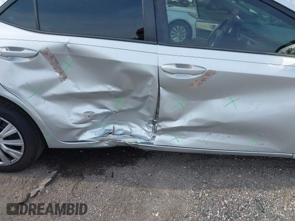 2016 Toyota Corolla L z VIN 5YFBURHEXGP568094, wystawiony jako IAAI lot #42309021 z przebiegiem 91 210 mil mil oraz . Historia ofert i sprzedaży dostępna na DreamBid. Obrazek 6.