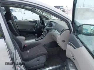 2006 Subaru Tribeca 5-Pass z VIN 4S4WX82C964428772, wystawiony jako IAAI lot #41571650 z przebiegiem 156 469 mil mil oraz . Historia ofert i sprzedaży dostępna na DreamBid. Obrazek 5.