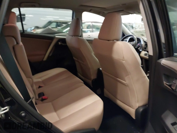 2014 Toyota RAV4 XLE with VIN 2T3RFREV7EW174388, listed as a IAAI auction lot 41752324 with 70,852 mi miles. Bid and sale history available at carsss.com. Image 8.