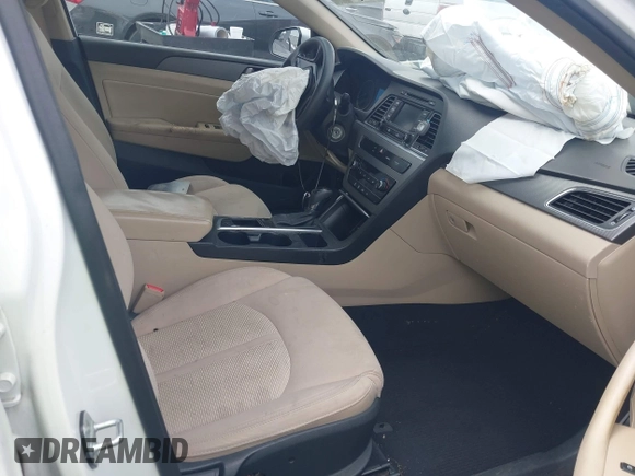 2015 Hyundai Sonata SE z VIN 5NPE24AF2FH008428, wystawiony jako IAAI lot #42106229 z przebiegiem 160 768 mil mil oraz . Historia ofert i sprzedaży dostępna na DreamBid. Obrazek 5.