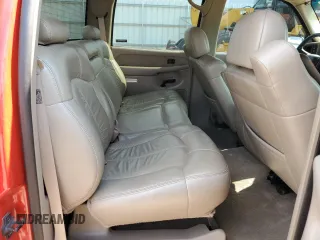 2002 Chevrolet Silverado 1500HD LT z VIN 1GCGK13U02F159792, wystawiony jako Copart lot #63972634 z przebiegiem 211 631 mil mil oraz Czysty tytuł • Clean title. Historia ofert i sprzedaży dostępna na DreamBid. Obrazek 10.