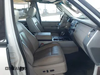 2008 Ford Expedition Limited with VIN 1FMFU195X8LA81579, listed as a IAAI auction lot 42582447 with 240,409 mi miles and . Bid and sale history available at DreamBid. Image 5.