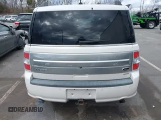 2013 Ford Flex Limited w/EcoBoost with VIN 2FMHK6DT4DBD14433, listed as a IAAI auction lot 41812699 with 231,866 mi miles. Bid and sale history available at carsss.com. Image 16.