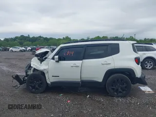 2017 Jeep Renegade Latitude с VIN ZACCJBBB5HPG63638, выставлен на аукционе IAAI как лот 42176944 с пробегом 143 930 миль миль и . История ставок и продаж доступна на DreamBid. Изображение 14.