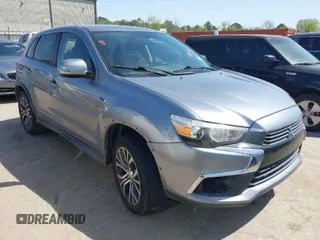 2017 Mitsubishi Outlander ES z VIN JA4AP3AU2HZ056333, wystawiony jako IAAI lot #41862766 z przebiegiem 133 883 mil mil oraz . Historia ofert i sprzedaży dostępna na DreamBid. Obrazek 1.