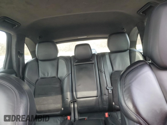 2013 Porsche Cayenne GTS с VIN WP1AD2A29DLA72323, выставлен на аукционе Copart как лот 52990885 с пробегом 100 812 миль миль и Списание • Salvage title. История ставок и продаж доступна на DreamBid. Изображение 10.