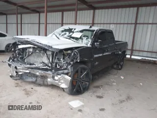 2015 Chevrolet Silverado 1500 LT with VIN 1GCRCREC5FZ402543, listed as a IAAI auction lot 41290500 with 136,079 mi miles. Bid and sale history available at carsss.com. Image 2.