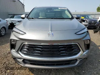 2024 Buick Encore GX Preferred z VIN KL4AMCSL5RB195669, wystawiony jako Copart lot #60622465 z przebiegiem 2 899 mil mil oraz Szkoda całkowita • Salvage title. Historia ofert i sprzedaży dostępna na DreamBid. Obrazek 5.