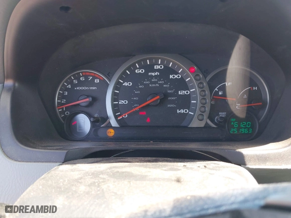 2004 Honda Pilot EX with VIN 2HKYF18514H614300, listed as a IAAI auction lot 42044675 with 251,963 mi miles. Bid and sale history available at carsss.com. Image 7.