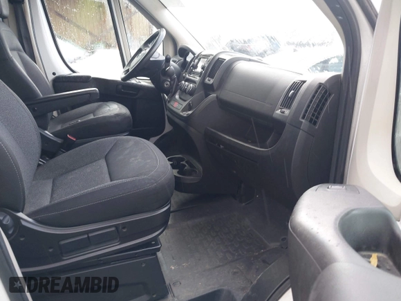 2014 Ram ProMaster Cargo with VIN 3C6URVHG9EE120133, listed as a IAAI auction lot 41934274 with 275,842 mi miles and . Bid and sale history available at DreamBid. Image 5.