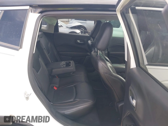 2018 Jeep Compass Limited with VIN 3C4NJDCBXJT298469, listed as a IAAI auction lot 42393665 with 61,589 mi miles and . Bid and sale history available at DreamBid. Image 8.