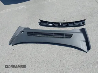 2022 Tesla Model Y Performance z VIN 7SAYGDEF2NF347456, wystawiony jako IAAI lot #42177725 z przebiegiem 29 374 mil mil oraz . Historia ofert i sprzedaży dostępna na DreamBid. Obrazek 12.