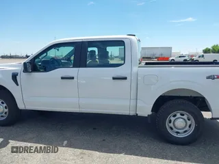 2022 Ford F-150 XL с VIN 1FTEW1EB1NKE43208, выставлен на аукционе IAAI как лот 42370197 с пробегом 53 671 миль миль и . История ставок и продаж доступна на DreamBid. Изображение 14.