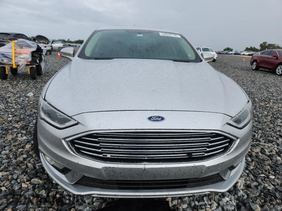 2018 Ford Fusion Titanium with VIN 3FA6P0D91JR207051, listed as a Copart auction lot 59539135 with 204,017 mi miles and Salvage title. Bid and sale history available at DreamBid. Image 5.