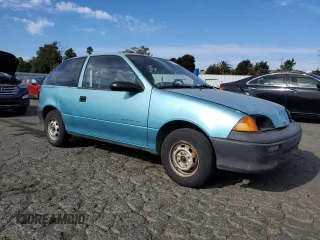 1992 Geo Metro z VIN 2C1MS2465N6782913, wystawiony jako Copart lot #77405574 z przebiegiem 77 080 mil mil oraz Szkody całkowita. Historia ofert i sprzedaży dostępna na DreamBid. Obrazek 4.