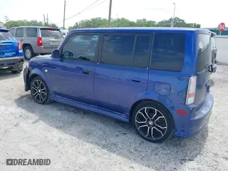 2005 Scion xB with VIN JTLKT324X54000254, listed as a IAAI auction lot 41975868 with 1 mi miles. Bid and sale history available at carsss.com. Image 3.