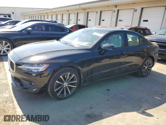 2021 Volvo S60 Momentum with VIN 7JR102FK5MG102126, listed as a Copart auction lot 48800064 with 83,785 mi miles and Salvage Title. Bid and sale history available at carsss.com. Image 1.