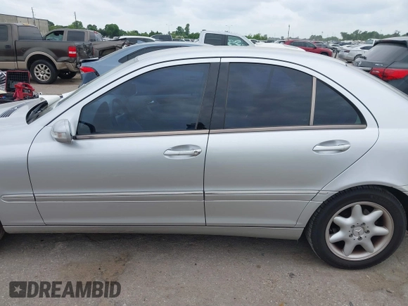 2003 Mercedes-Benz C 240 with VIN WDBRF61J33F316315, listed as a IAAI auction lot 42275685 with Not provided miles and . Bid and sale history available at DreamBid. Image 14.