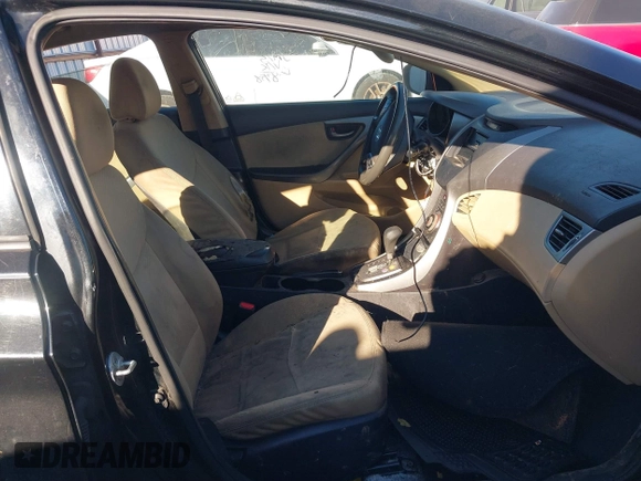 2013 Hyundai Elantra Limited z VIN 5NPDH4AE8DH308358, wystawiony jako IAAI lot #41655206 z przebiegiem Nie podano mil oraz . Historia ofert i sprzedaży dostępna na DreamBid. Obrazek 5.