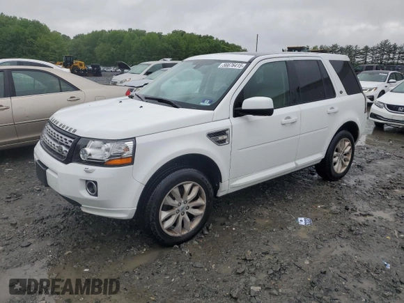 2013 Land Rover LR2 z VIN SALFR2BG4DH327264, wystawiony jako Copart lot #56676415 z przebiegiem 142 451 mil mil oraz Czysty tytuł • Clean title. Historia ofert i sprzedaży dostępna na DreamBid. Obrazek 1.