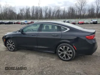 2015 Chrysler 200 C z VIN 1C3CCCEG6FN543638, wystawiony jako Copart lot #54553705 z przebiegiem 54 056 mil mil oraz Szkody całkowita. Historia ofert i sprzedaży dostępna na DreamBid. Obrazek 2.