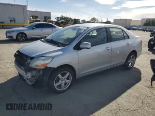 2008 Toyota Yaris with VIN JTDBT923281266752, listed as a Copart auction lot 49737285 with 204,661 mi miles and Salvage Title. Bid and sale history available at carsss.com. Image 1.
