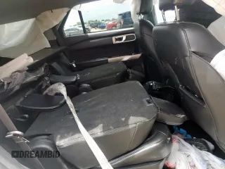 2022 Ford Explorer XLT z VIN 1FMSK7DH9NGA71395, wystawiony jako Copart lot #60721505 z przebiegiem Nie podano mil oraz Szkoda całkowita • Salvage title. Historia ofert i sprzedaży dostępna na DreamBid. Obrazek 11.