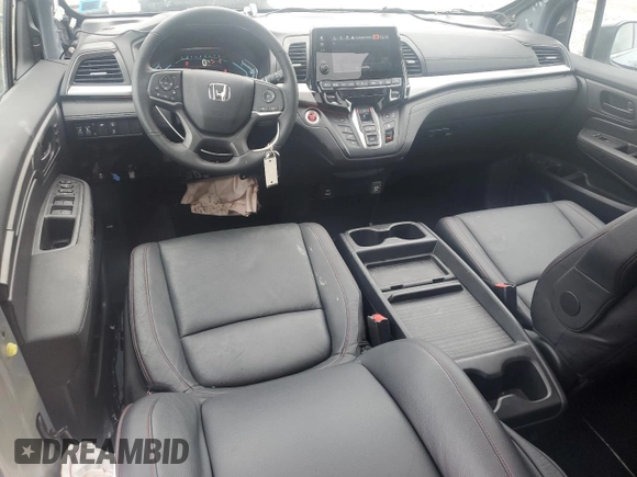 2024 Honda Odyssey Sport z VIN 5FNRL6H75RB057537, wystawiony jako Copart lot #57579345 z przebiegiem 6 463 mil mil oraz Szkoda całkowita • Salvage title. Historia ofert i sprzedaży dostępna na DreamBid. Obrazek 8.