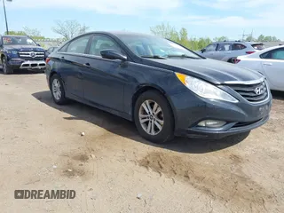 2013 Hyundai Sonata GLS z VIN 5NPEB4AC6DH614480, wystawiony jako IAAI lot #42145154 z przebiegiem 118 291 mil mil oraz . Historia ofert i sprzedaży dostępna na DreamBid. Obrazek 1.
