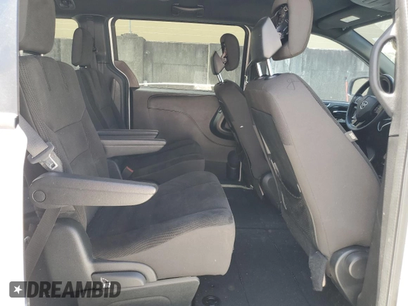 2017 Dodge Grand Caravan SE Plus z VIN 2C4RDGBG6HR835262, wystawiony jako Copart lot #57284955 z przebiegiem 85 959 mil mil oraz Szkoda całkowita • Salvage title. Historia ofert i sprzedaży dostępna na DreamBid. Obrazek 11.