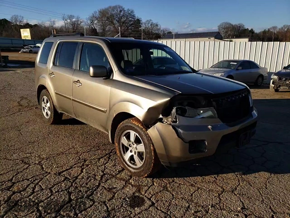 2010 Honda Pilot EX with VIN 5FNYF3H49AB002536, listed as a Copart auction lot 87884825 with 130,108 mi miles and Salvage Title. Bid and sale history available at carsss.com. Image 12.