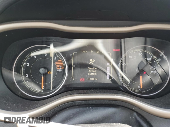 2016 Jeep Cherokee Altitude z VIN 1C4PJLCB3GW209573, wystawiony jako Copart lot #59858895 z przebiegiem 112 186 mil mil oraz Szkoda całkowita • Salvage title. Historia ofert i sprzedaży dostępna na DreamBid. Obrazek 9.