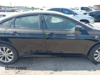 2015 Chrysler 200 S with VIN 1C3CCCBB9FN674748, listed as a IAAI auction lot 42042220 with 162,187 mi miles. Bid and sale history available at carsss.com. Image 13.
